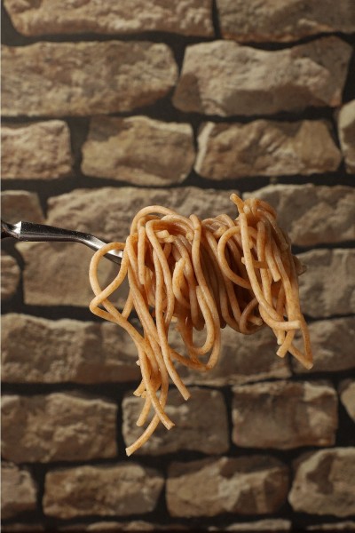MAKARON-SPAGHETTI-PELNOZIARNISTY-1.jpg