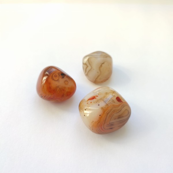 Sardonyks - kamień polerowany (2-3 cm)