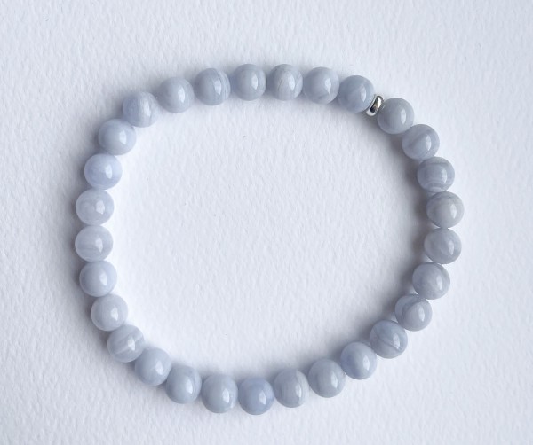 chalcedon-bransoletka-6mm.jpg